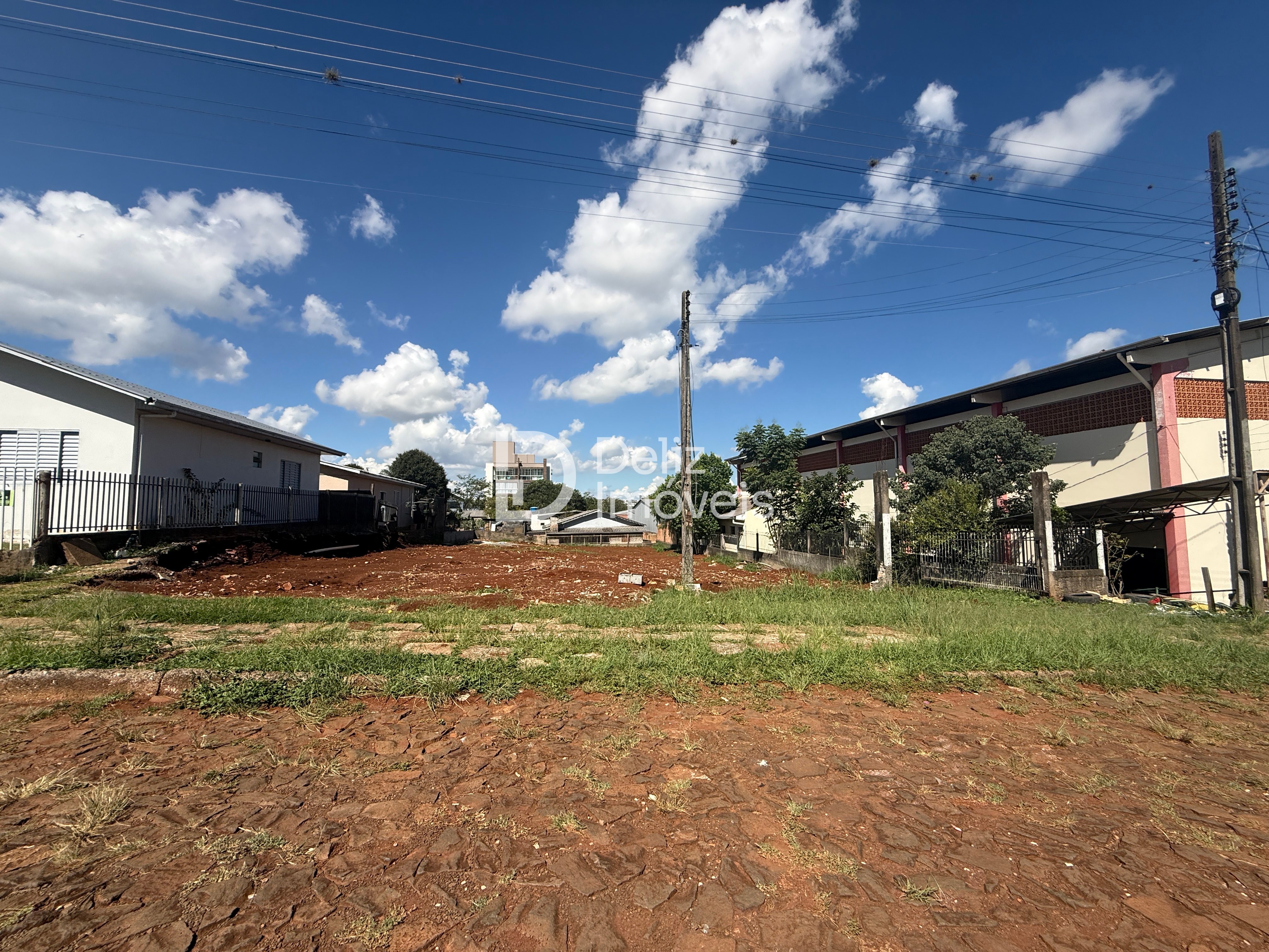 Terreno plano de 864m² — o espaço ideal para construir e valorizar - Foto 2